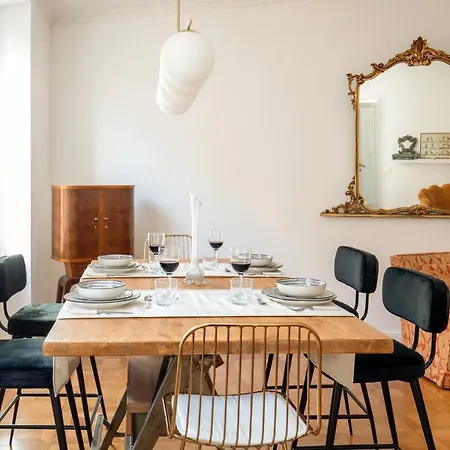 Casavignoni Elegant 3Br Home Near To Spanish Step-3